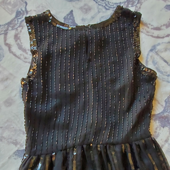 Black dress by Walter Baker Evening - Picture 6 of 15